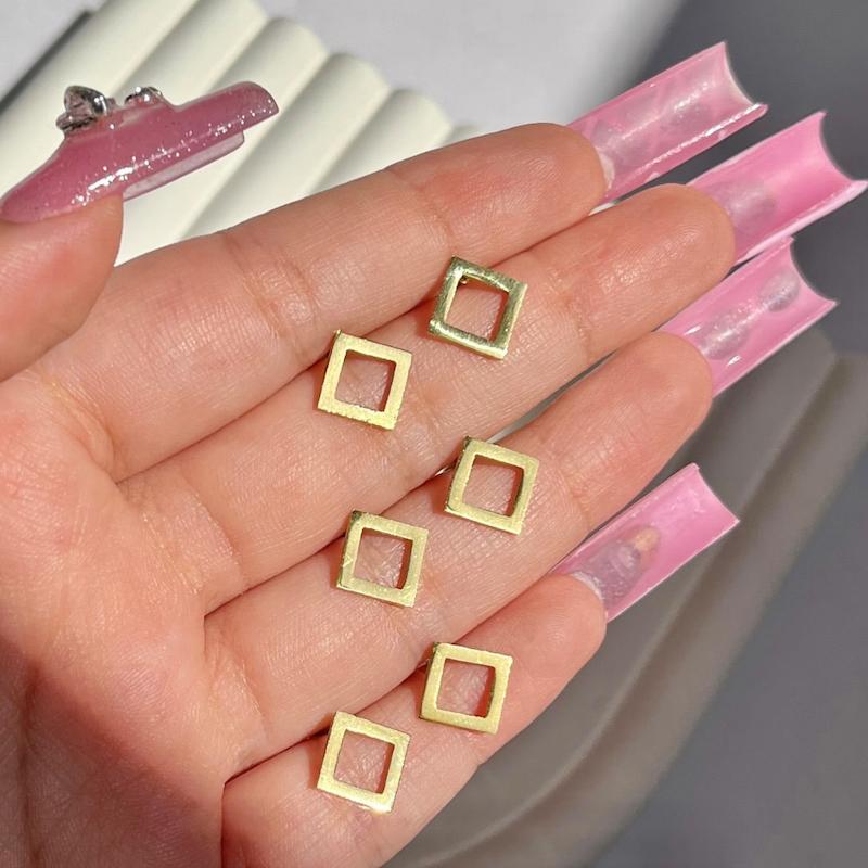 گوشواره استیل مربعی