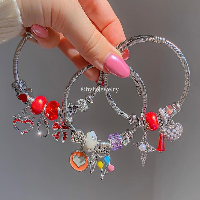 دستبند پاندورا قرمز