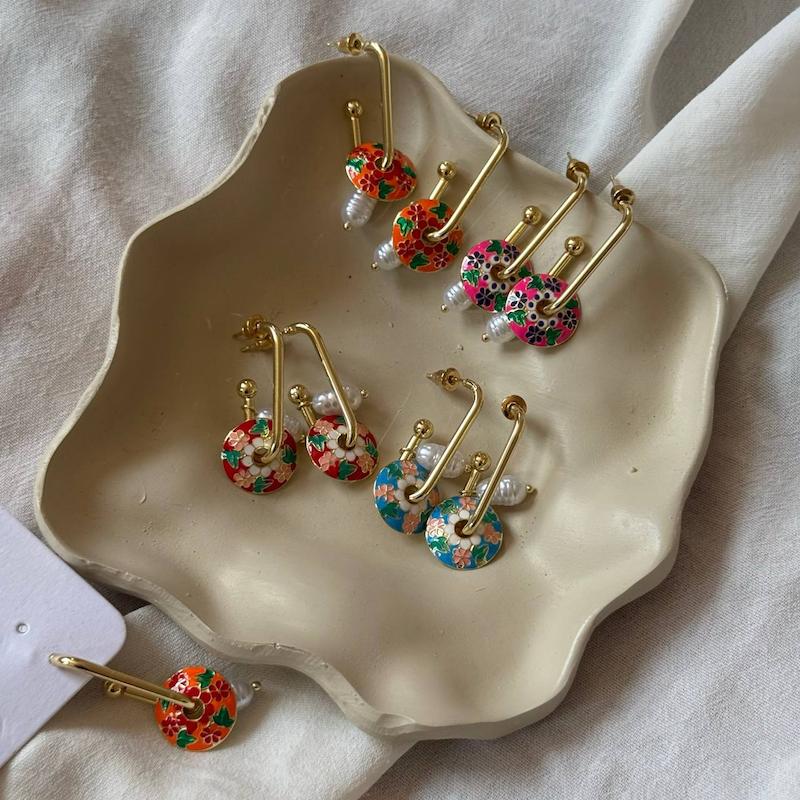 گوشواره میناکاری