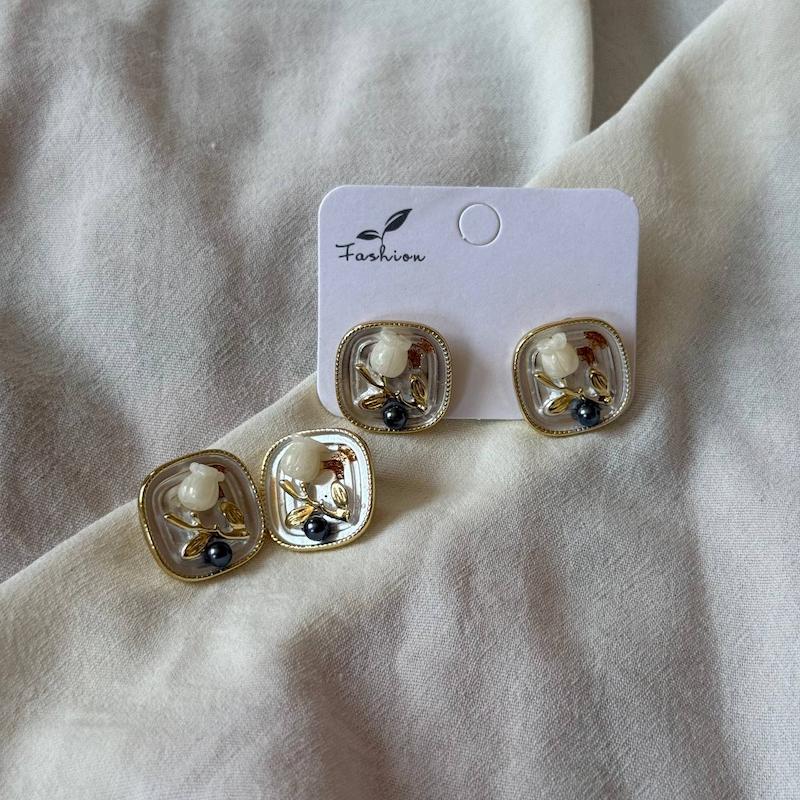 گوشواره میناکاری 