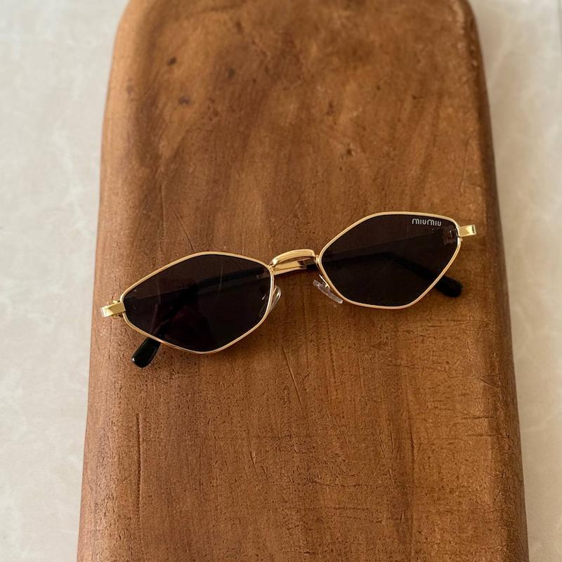 میو میو لوزی 