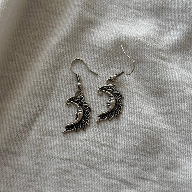 گوشواره ورشو 