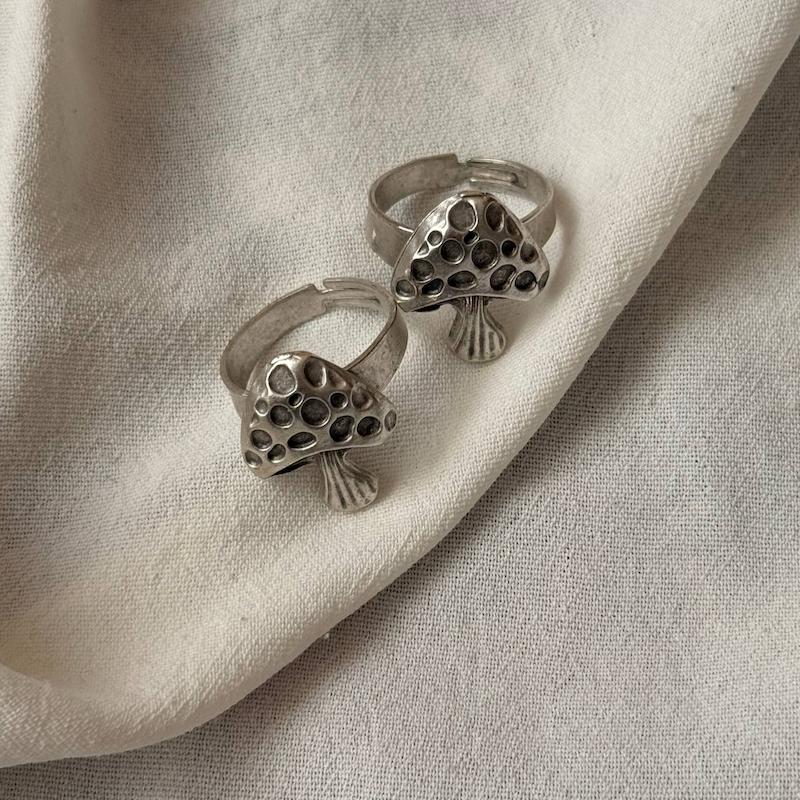 انگشتر ورشو قارچ 