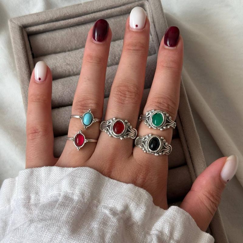 انگشتر ورشو نگینی 