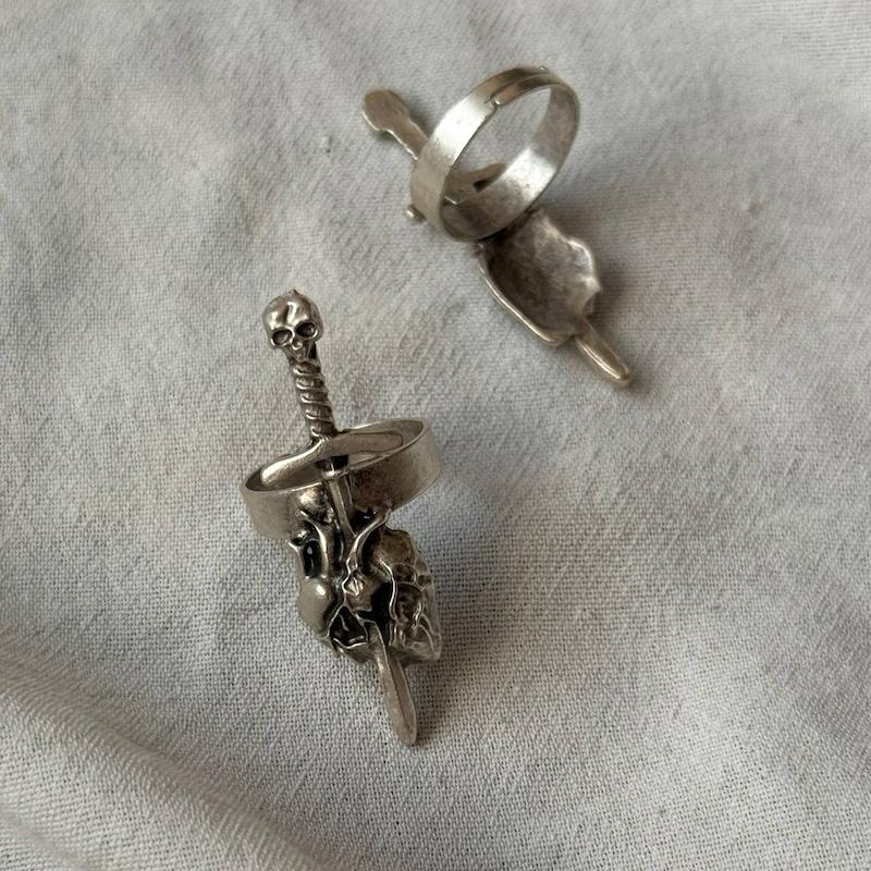 انگشتر ورشو شمشیر 