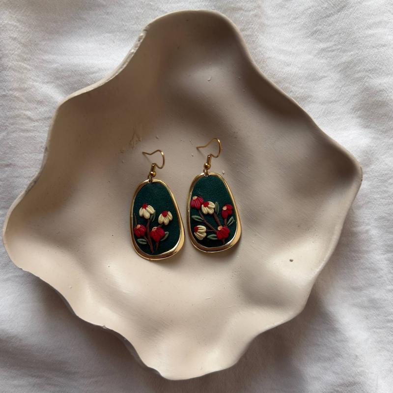 گوشواره خمیری 