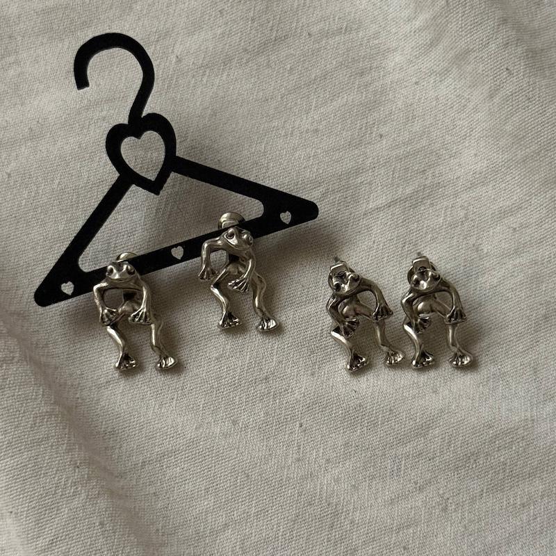 گوشواره ورشو قورباغه