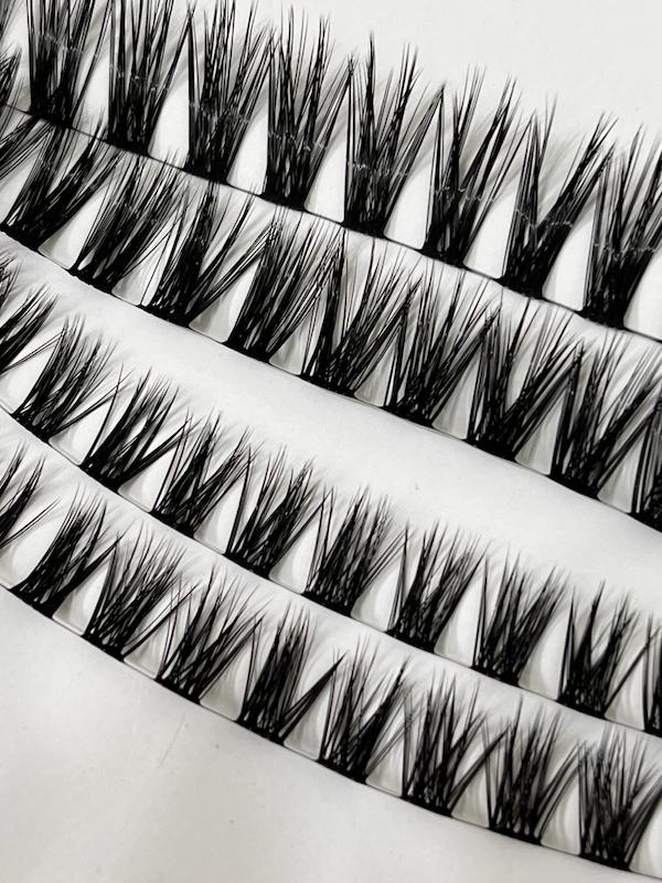 مژه لئو کد 512(نصف عمده)