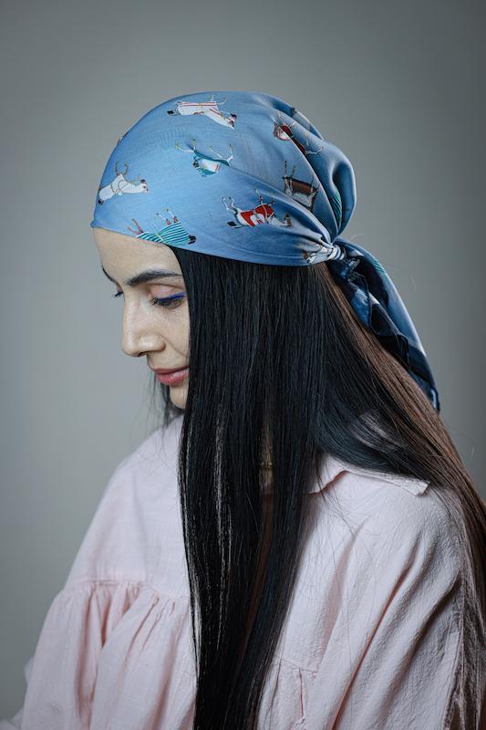 مینی اسکارف طرح اسب 