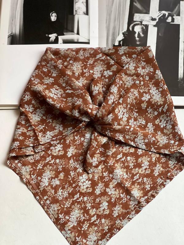 مینی اسکارف هانا گل