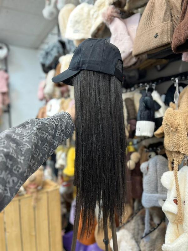 کلاه پوستیژ لخت سه رنگ‌ (مو دار )