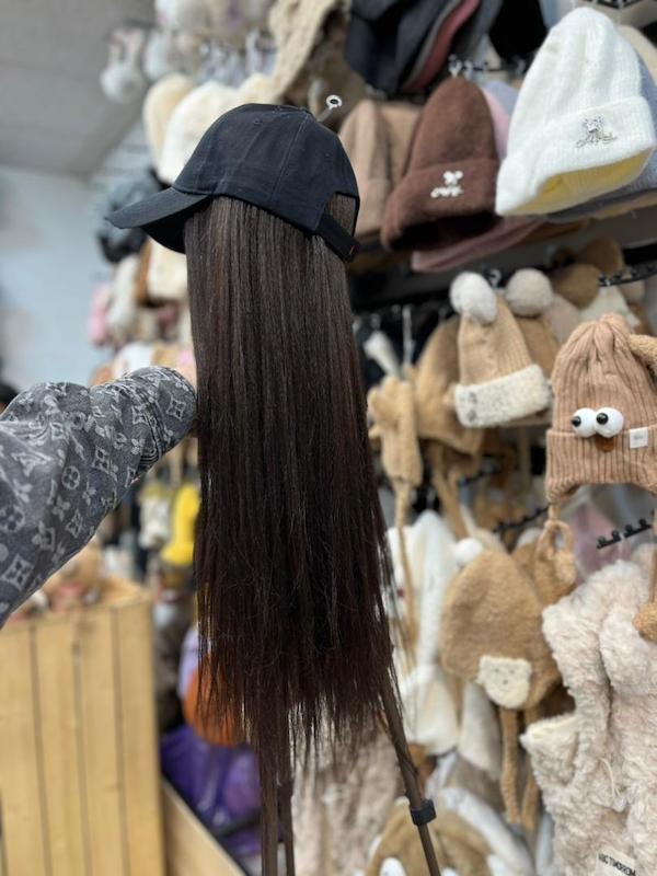 کلاه پوستیژ لخت سه رنگ‌ (مو دار )