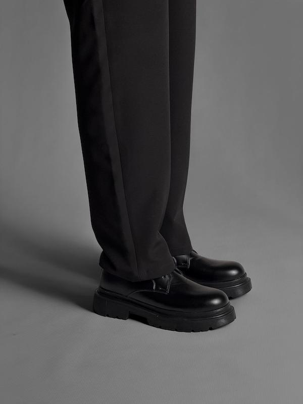 لوفر راوی