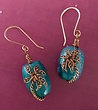 گوشواره دستساز کوبه استودیو از عقیق استوانه ای و درخت نخل از مس koobestudio earrings