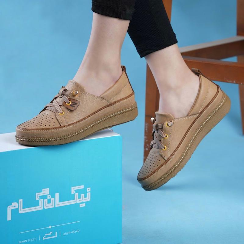 کفش طبی زنانه مخصوص خارپاشنه مدل سیدنی کرمی نیکان گام 