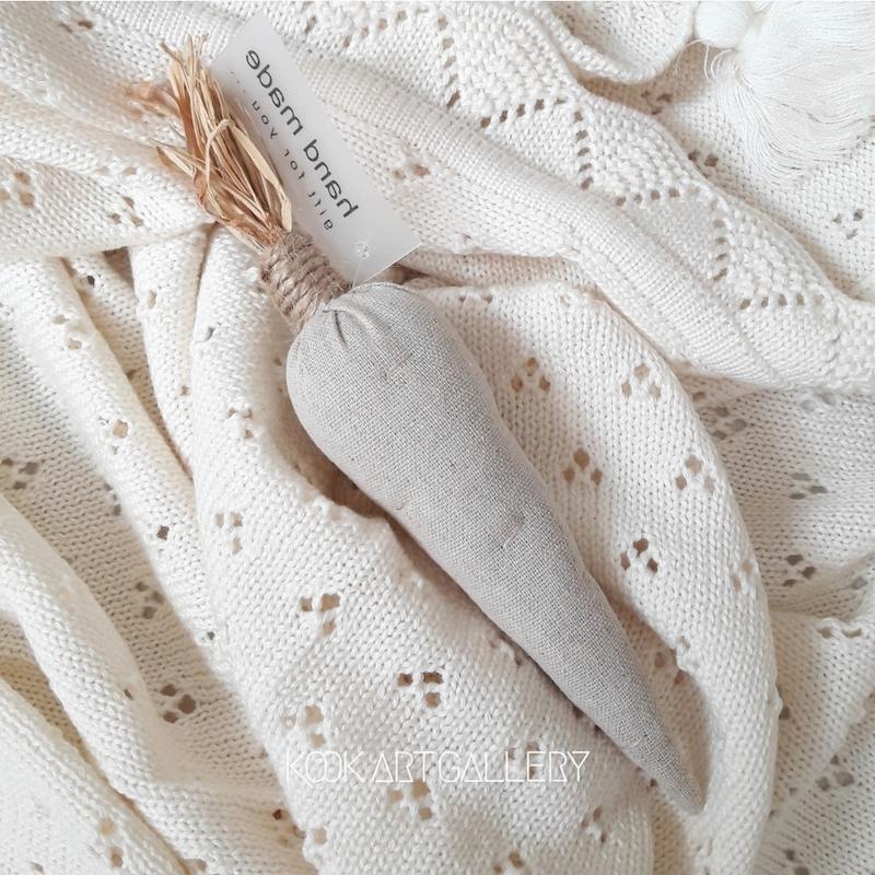 هویج پارچه ای رنگ استخوانی