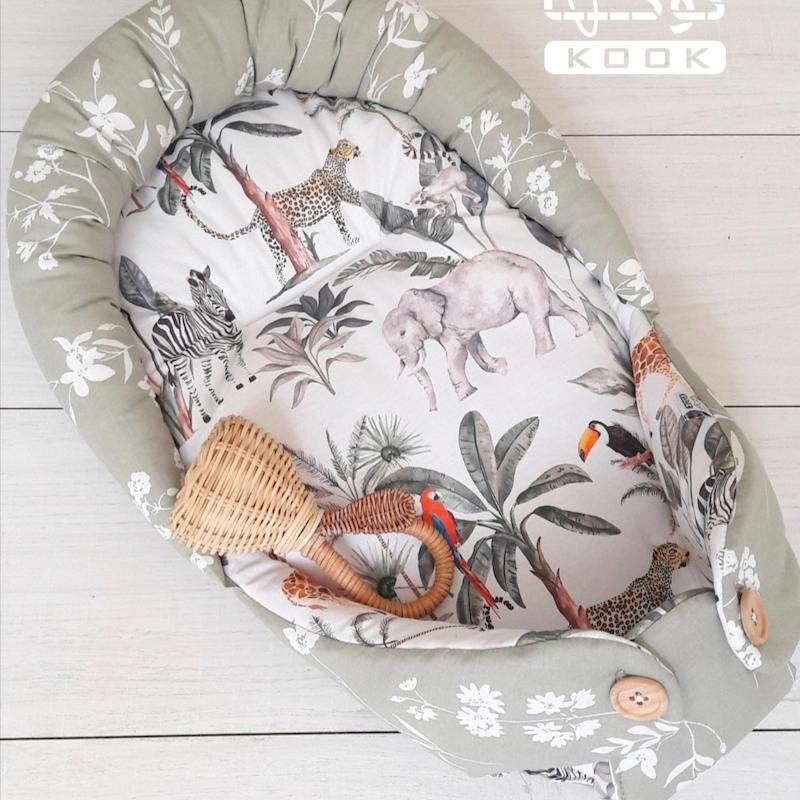 آغوشگیر نوزاد ( قنداق سوییسی )