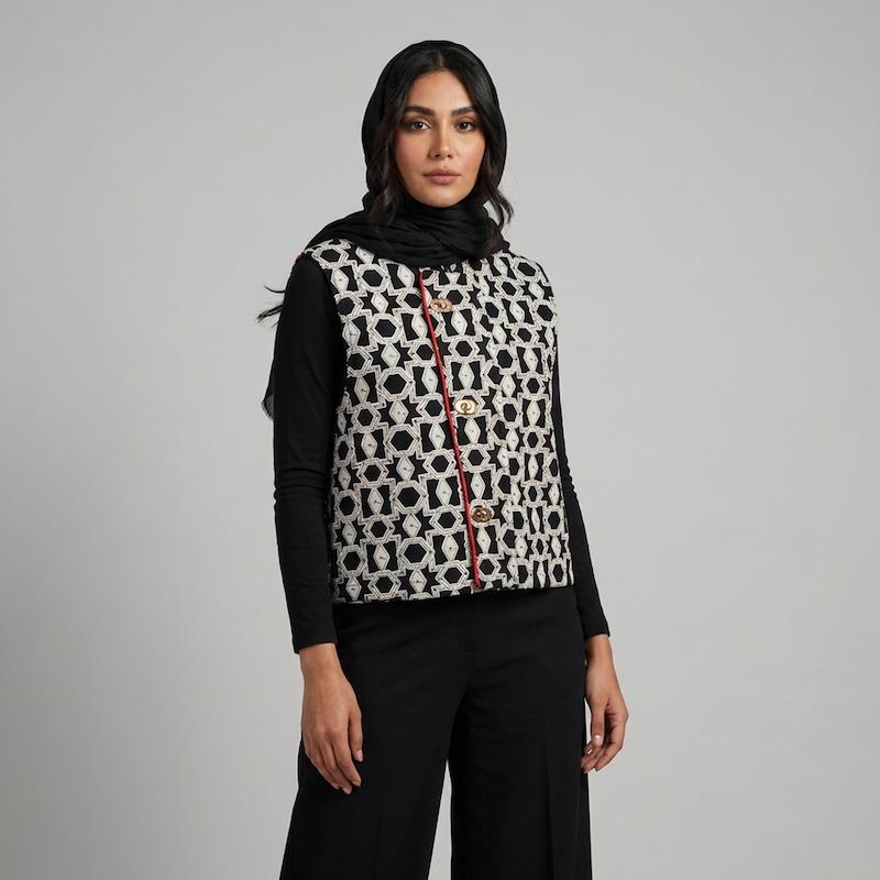 جلیقه زنانه مدل کتان سوزندوزی هندسی کد AK1674