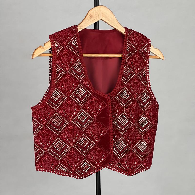 جلیقه زنانه مدل مخمل طلاکوب کد AK1488