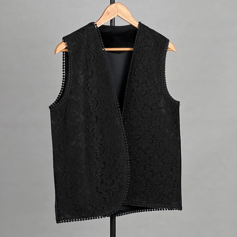 وست زنانه مدل مخمل گیپور قیطان دوزی کد AK1496