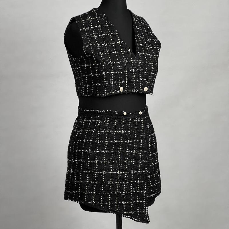 ست جلیقه و دامن رسمی زنانه مدل شانل چهارخونه کد AK1507