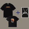 باندل تیشرت مشکی نخی Metallica با چاپ لوگو و گردنبند استیل مات برس‌خورده لوگوی متالیکا، هر دو چیده شده در یک قاب با نور سرد ۴۵ درجه از بالا‑چپ و پس‌زمینه‌ی Charcoal Gradient؛ نشانگر انرژی و اصالت Thrash Metal.