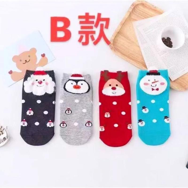 جوراب زنانه طرح آدم برفی 