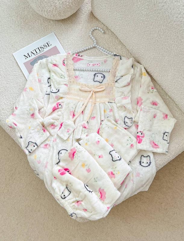 ست بلیز آستین بلند و شلوار زنانه تدی طرح کیتی