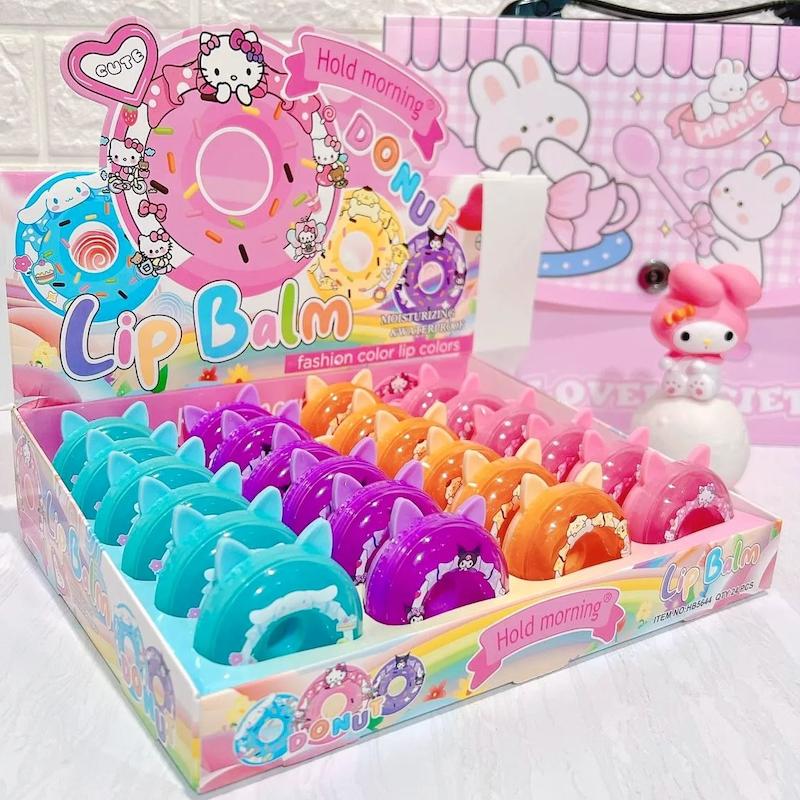 بالم لب دوناتی میوه ای کرومی و سانریو 