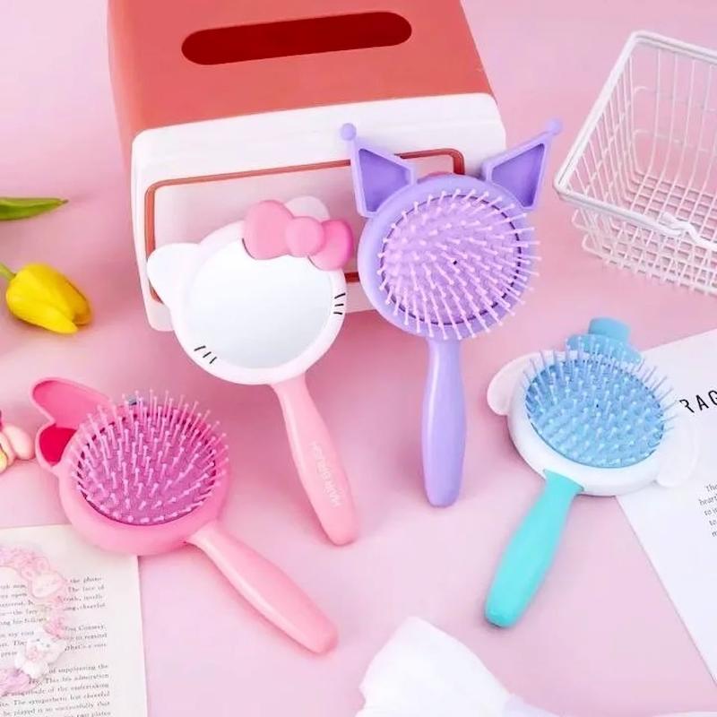 آینه و برس دسته دار کرومی و سانریو 