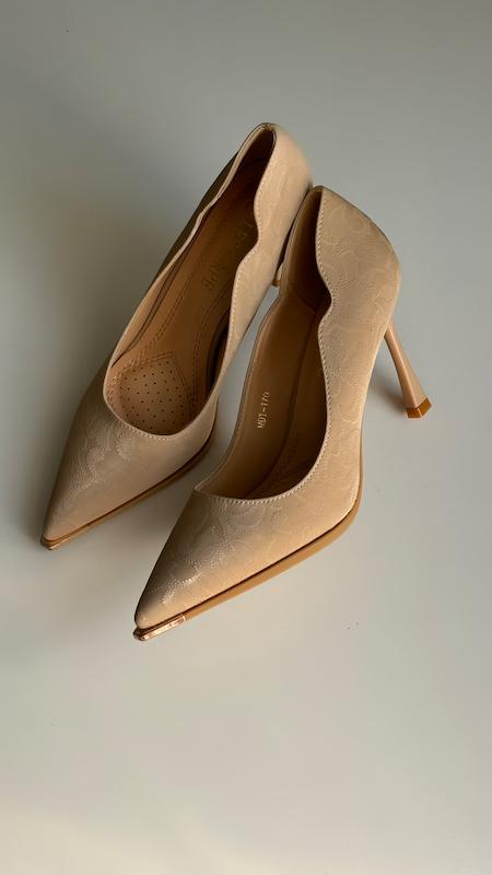 کفش مجلسی پاشنه دار وارداتی M170
