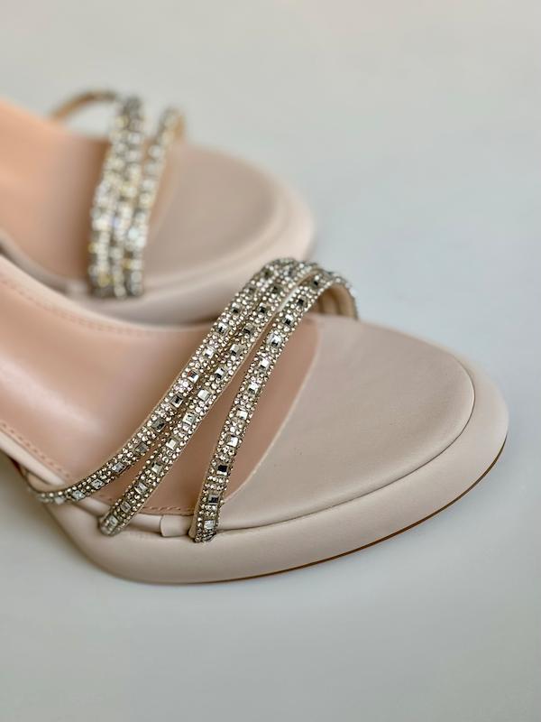 صندل پاشنه دار وارداتی M53