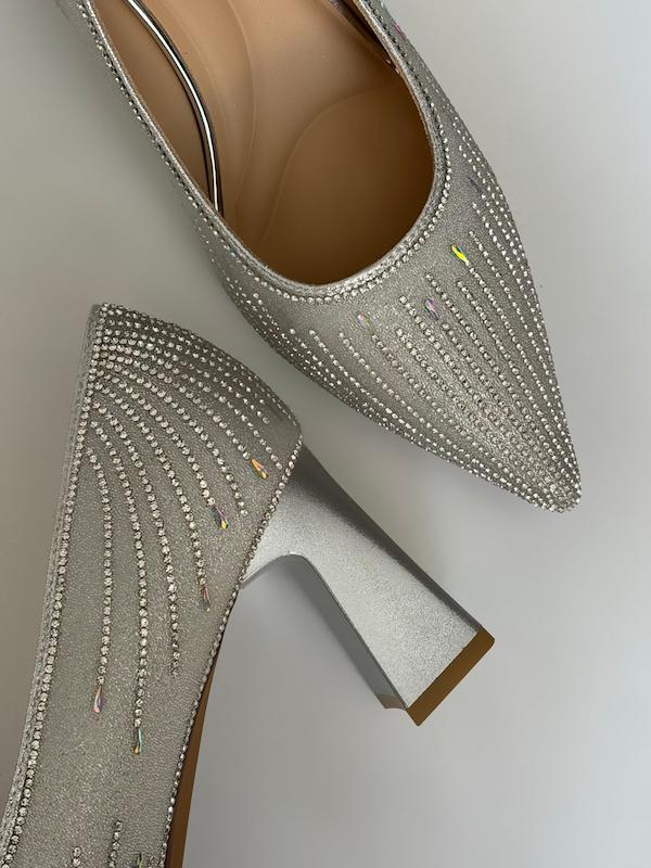 پاشنه دار وارداتی 1-696