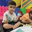 فضای شاد کلاس نقاشی کودک برای پرورش خلاقیت و اعتمادبه‌نفس