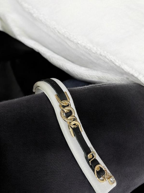 دستبند زنانه چرم طبیعی یراق زنجیری  کد ۳۳۳۵۰۳۸