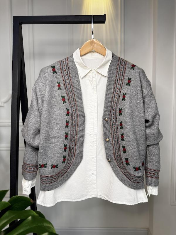 بافت جلو دکمه دار کد ۰۰۵