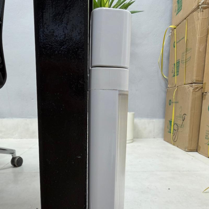 مهتابی و چراغ قوه شارژی 18 وات دی پی DP-7176