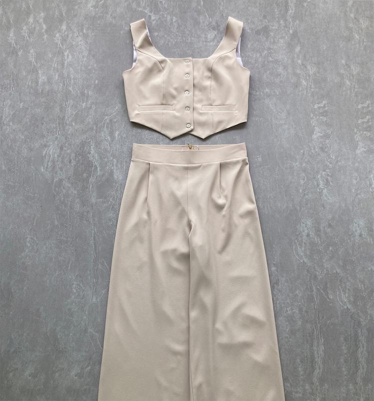 ست جلیقه و شلوار