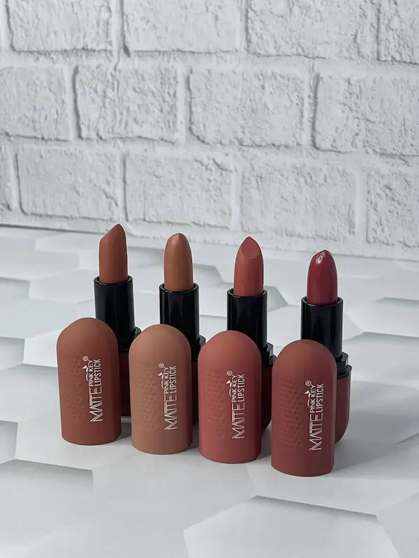   رژ لب جامد رمانتیک مات  ROMATIC MATTE