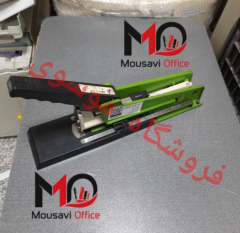 منگنه صحافی وسط زن اسکربا Skrebba "استوک"