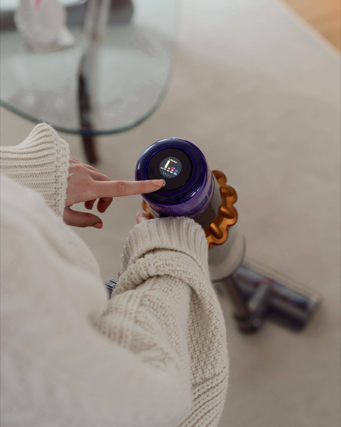 لاوینا هوم | جارو شارژی دایسون مدل Dyson V15 Detect Absolute