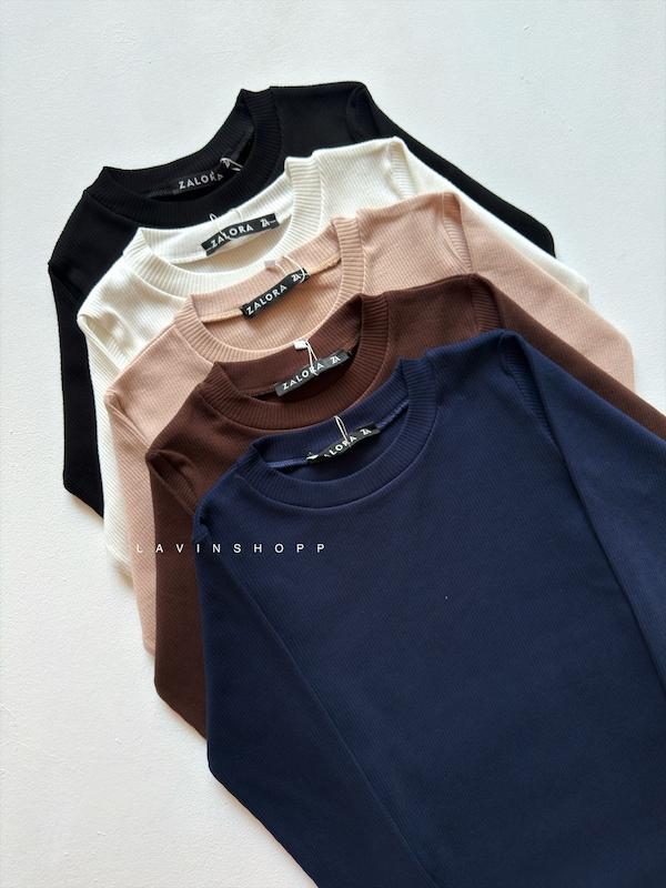 بلوز یقه گرد گرم بالا (کد‌ ۲۳۵)