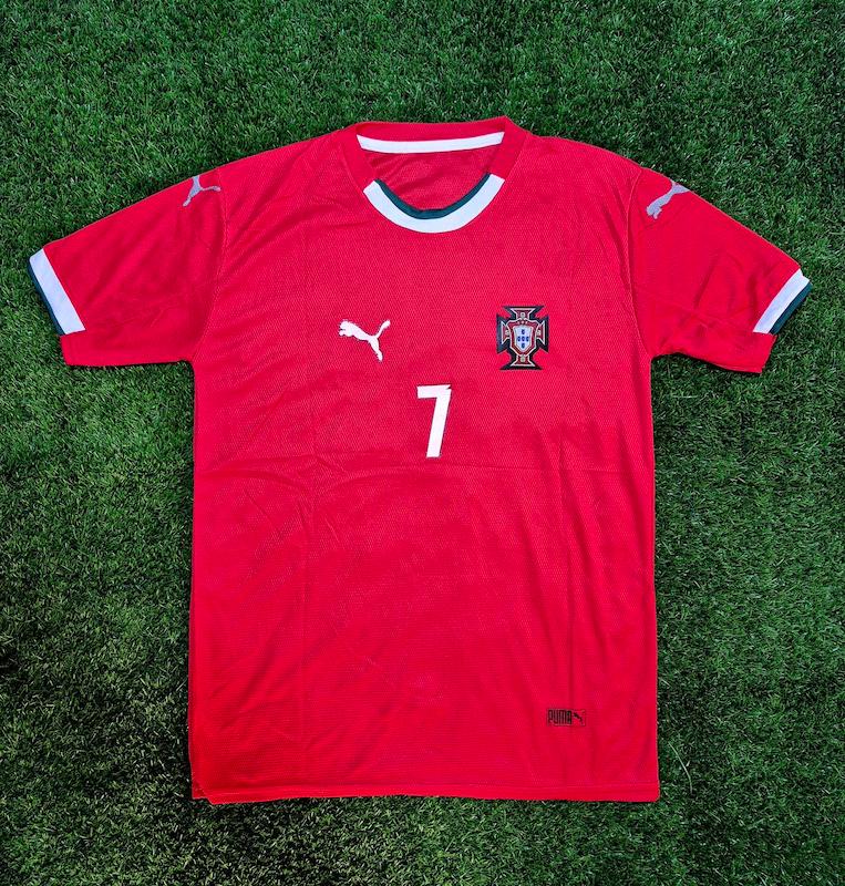 پیراهن و شورت تیم پرتغال ( فصل جدید)