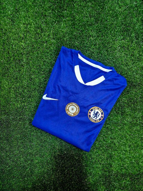 پیراهن و شورت تیم چلسی ( فصل جدید)