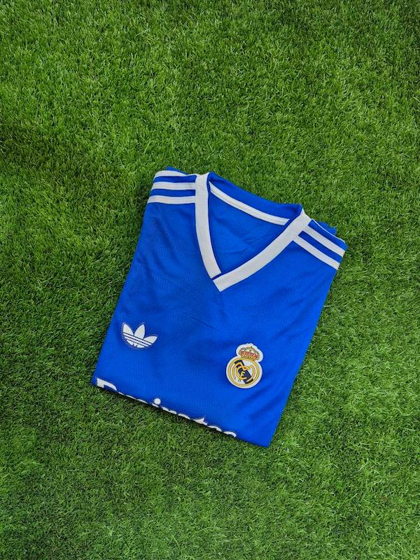 پیراهن و شورت جدید تیم رئال مادرید (لباس سوم)