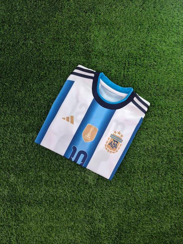 پیراهن و شورت تیم آرژانتین ( لباس جام جهانی 2026 )