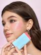 رژگونه استیکی شاین‌دار شیگلم مدل Glass Glow Blush Stick