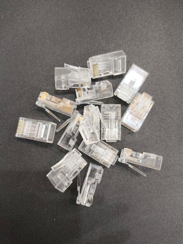 سوکت شبکه میانگذر کاسه ای  CAT6 UTP