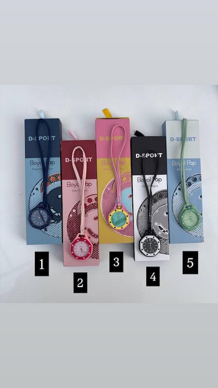 آویز کیف ساعت royal pop