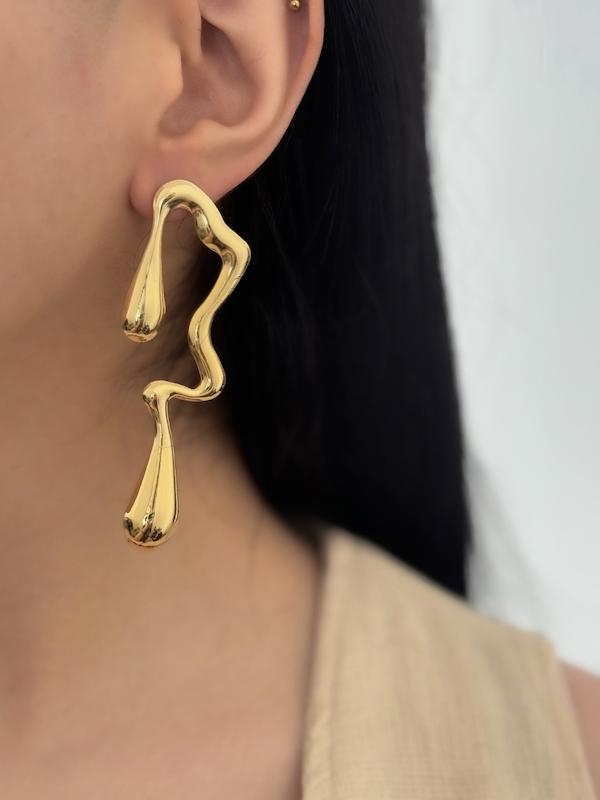 گوشواره اشکی